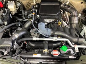 
									SUZUKI Jimny XC Green 2025′ F1FF8 full								