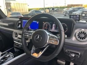 
									Mercedes-Benz G Class G400d AMG Line White 2024′ F1FFT full								