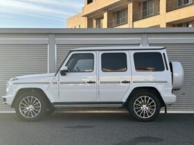 
									Mercedes-Benz G Class G400d AMG Line White 2024′ F1FFT full								