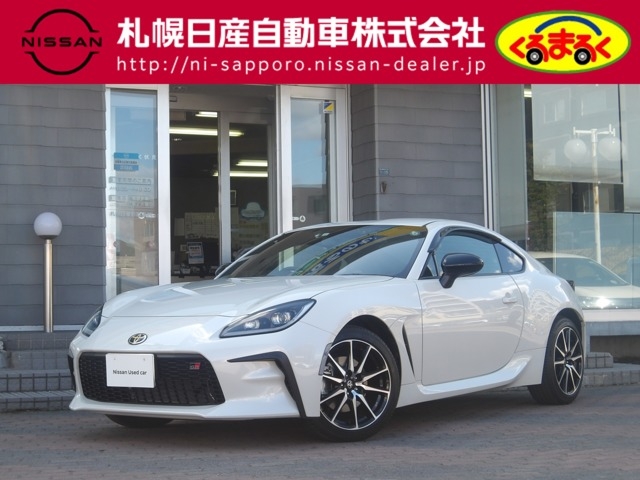 TOYOTA 86 SZ Pearl White 2022′ F1G0J