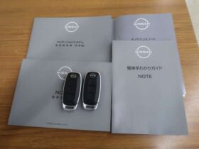 
									NISSAN Note X FOUR Pearl White 2024′ F1G5K full								