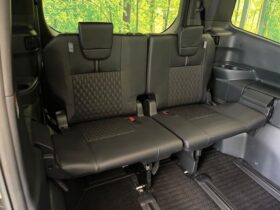 
									TOYOTA Noah S-Z Pearl White 2023′ F1GS5 full								