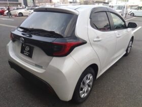 
									TOYOTA Yaris 1500 G (Petrol) 5-Door F Pearl White 2025′ F1ITE full								