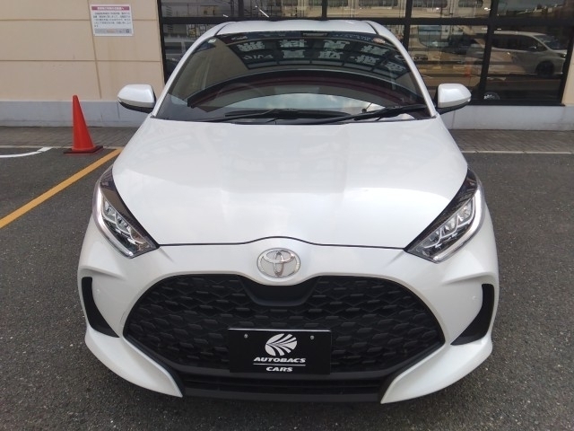 TOYOTA Yaris 1500 G (Petrol) 5-Door F Pearl White 2025′ F1ITE