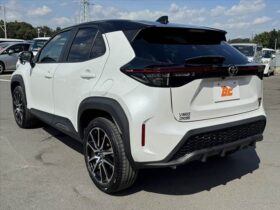 
									TOYOTA Yaris Cross Hybrid GR Sport   Two-Tone Color Pearl White 2023′ F1JU4 full								