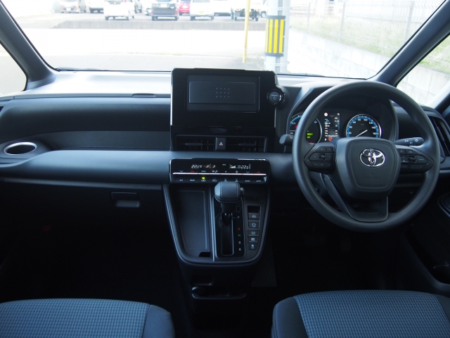 TOYOTA Noah X Gray 2025′ F21W5