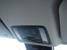 
									TOYOTA Noah X Gray 2025′ F21W5 full								