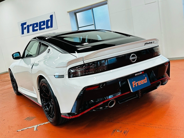 NISSAN Fairlady Z Nismo Pearl White/Black 2024′ F3C7T