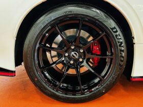 
									NISSAN Fairlady Z Nismo Pearl White/Black 2024′ F3C7T full								