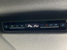 
									TOYOTA Voxy Hybrid S-Z Pearl White 2024′ F3KCB full								