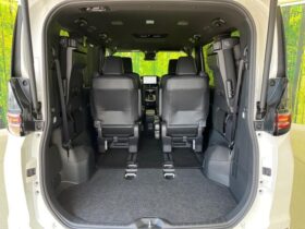 
									TOYOTA Voxy Hybrid S-Z Pearl White 2024′ F3KCB full								