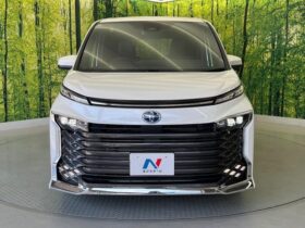 
									TOYOTA Voxy Hybrid S-Z Pearl White 2024′ F3KCB full								