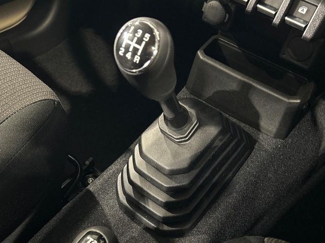 SUZUKI Jimny XC Yellow 2025′ F3KDA