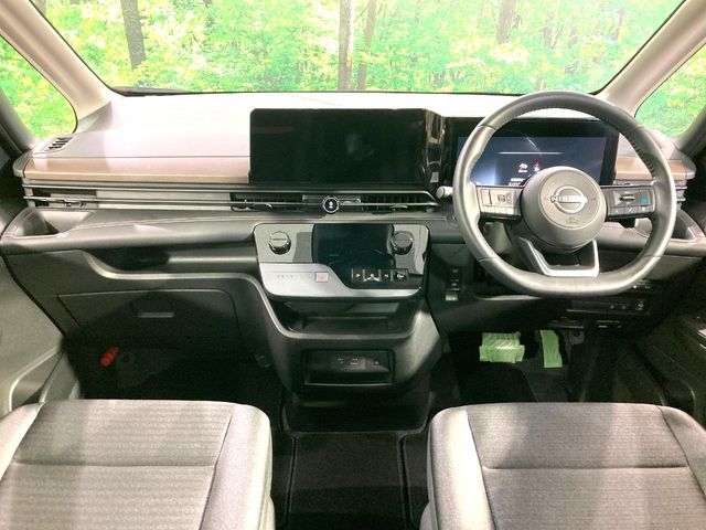 NISSAN Serena Highway Star V Black 2023′ F3KFA