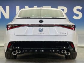 
									Lexus IS F Sport Performance White 2023′ F3KOY full								