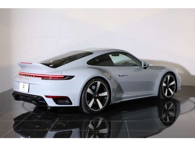 Porsche 911 Sport Classic Gray 2023′ F3KTI
