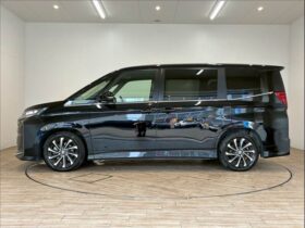 
									TOYOTA Noah S-Z Black 2023′ F3KV5 full								