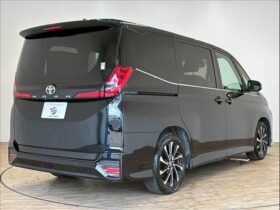 
									TOYOTA Noah S-Z Black 2023′ F3KV5 full								