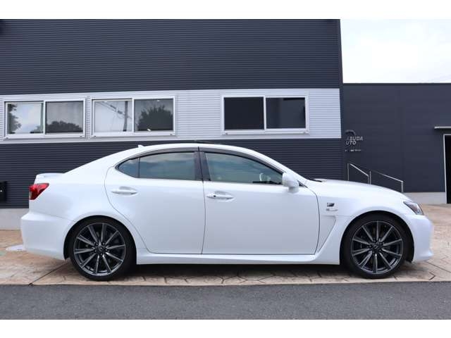 Lexus IS Base Grade Pearl White 2011′ F3L1D