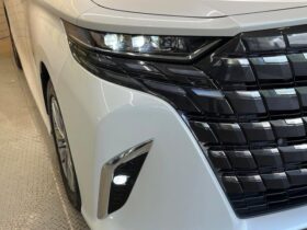 
									TOYOTA Alphard Z Pearl White 2023′ F3LAP full								