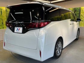 
									TOYOTA Alphard Z Pearl White 2023′ F3LAP full								