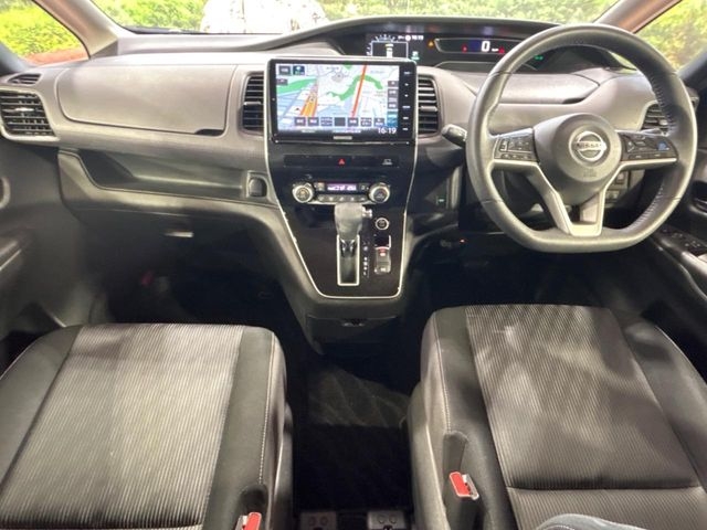 NISSAN Serena Highway Star V Pearl White 2020′ F3LCZ