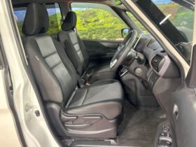 
									NISSAN Serena Highway Star V Pearl White 2020′ F3LCZ full								