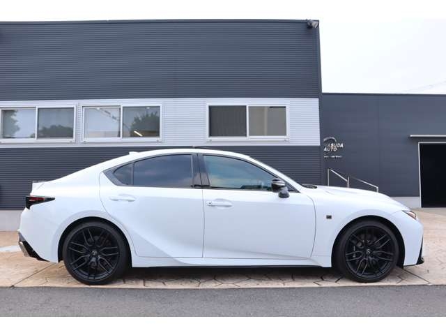 Lexus IS F Sport Performance First Ed Pearl White 2023′ F3LPW