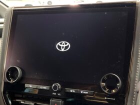 
									TOYOTA Alphard Z Pearl White 2024′ F3LWV full								