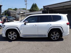 
									TOYOTA Land Cruiser Wagon ZX Diesel Turbo Pearl White 2022′ F5HKQ full								