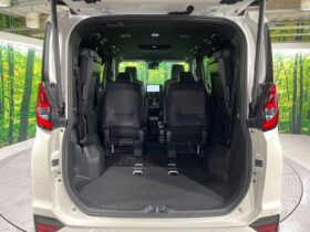 
									TOYOTA Noah S-Z Pearl White 2025′ F5PAQ full								