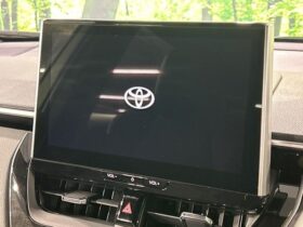 
									TOYOTA Corolla Cross Z White 2024′ F5PU9 full								