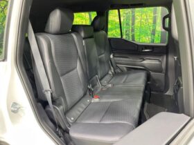 
									TOYOTA Land Cruiser Wagon VX Pearl White 2024′ F5RCB full								