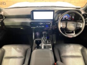 
									TOYOTA Land Cruiser Wagon VX Pearl White 2024′ F5TM3 full								