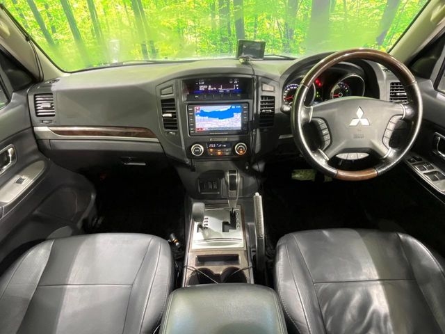 MITSUBISHI Pajero Super Exceeded Silver 2011′ F5U4M