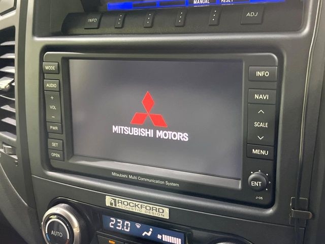 MITSUBISHI Pajero Super Exceeded Silver 2011′ F5U4M