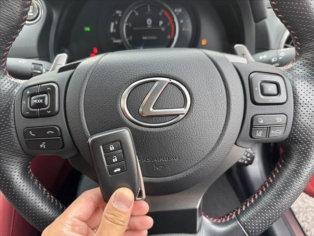 Lexus IS 300F Sport Mode Black   Moon Le Black 2021′ F5UJ1