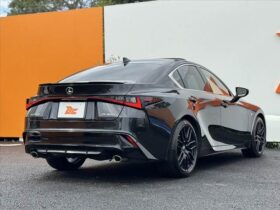
									Lexus IS 300F Sport Mode Black   Moon Le Black 2021′ F5UJ1 full								