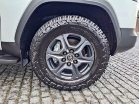 
									TOYOTA Land Cruiser Wagon GR Sport Pearl White 2023′ F7ML7 full								