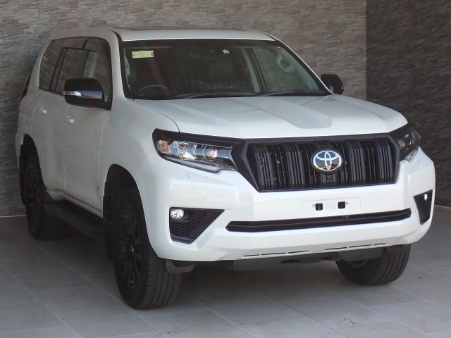 TOYOTA Land Cruiser Prado TX L Packet Matte Black Ed Pearl White 2022′ F7MNE