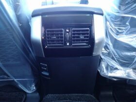 
									TOYOTA Land Cruiser Prado TX L Packet Matte Black Ed Pearl White 2022′ F7MNE full								