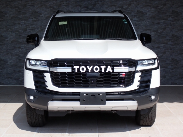 TOYOTA Land Cruiser Wagon GR Sport Diesel Turbo Pearl White 2023′ F7MNP