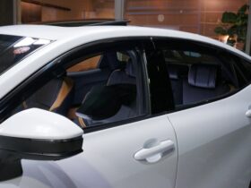 
									TOYOTA Crown CrossOver RS Advanced White 2023′ F7MQ4 full								