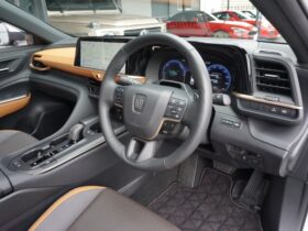 
									TOYOTA Crown CrossOver RS Advanced White 2023′ F7MQ4 full								