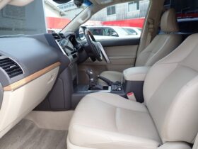 
									TOYOTA Land Cruiser Prado TX L Package Sunroof 7 Seater Pearl White 2021′ F7MR4 full								