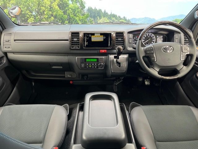 TOYOTA Hiace Van Super GL Dark Prime 2 Long Pearl White 2025′ F7UN6