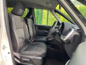 
									TOYOTA Noah G Pearl White 2023′ F7UVE full								