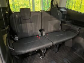
									TOYOTA Noah G Pearl White 2023′ F7UVE full								