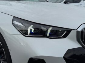 
									BMW 5 Series 523d xDrive M Sport White 2025′ F7YS5 full								
