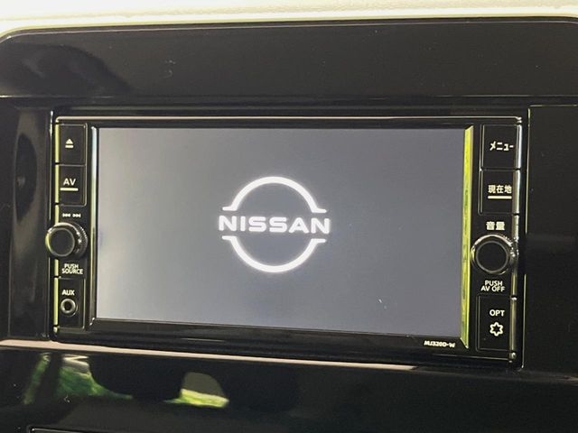 NISSAN Serena Highway Star V Pearl White 2021′ F7ZTE